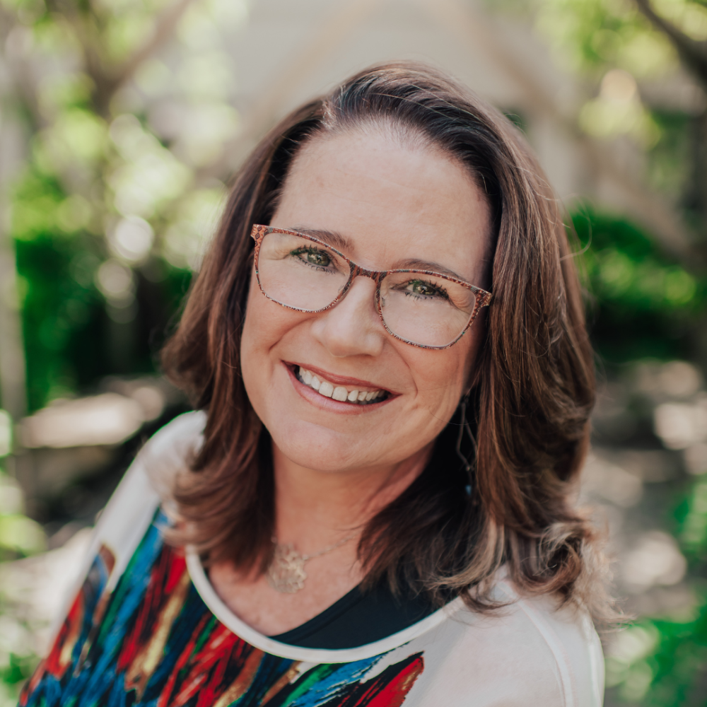 Patricia Knight Meyer Headshot